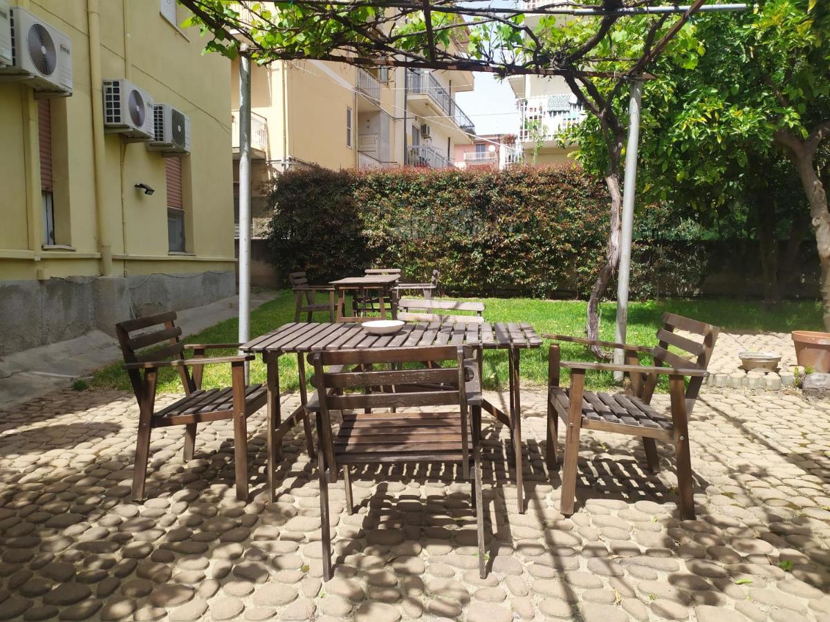 Barnet House Lamezia Apartment Lamezia Terme Exterior photo